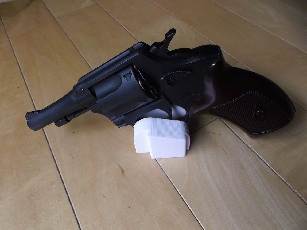 こんな感じになります。
※モデルガンは付属しません。