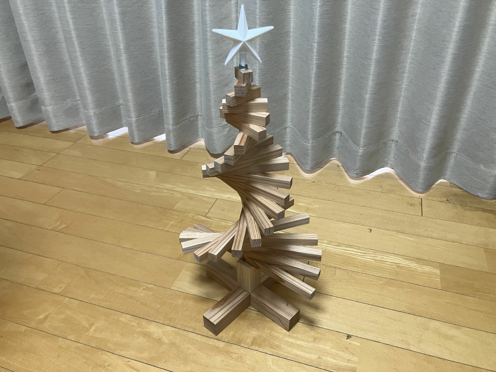 いい感じにツイストしてください。